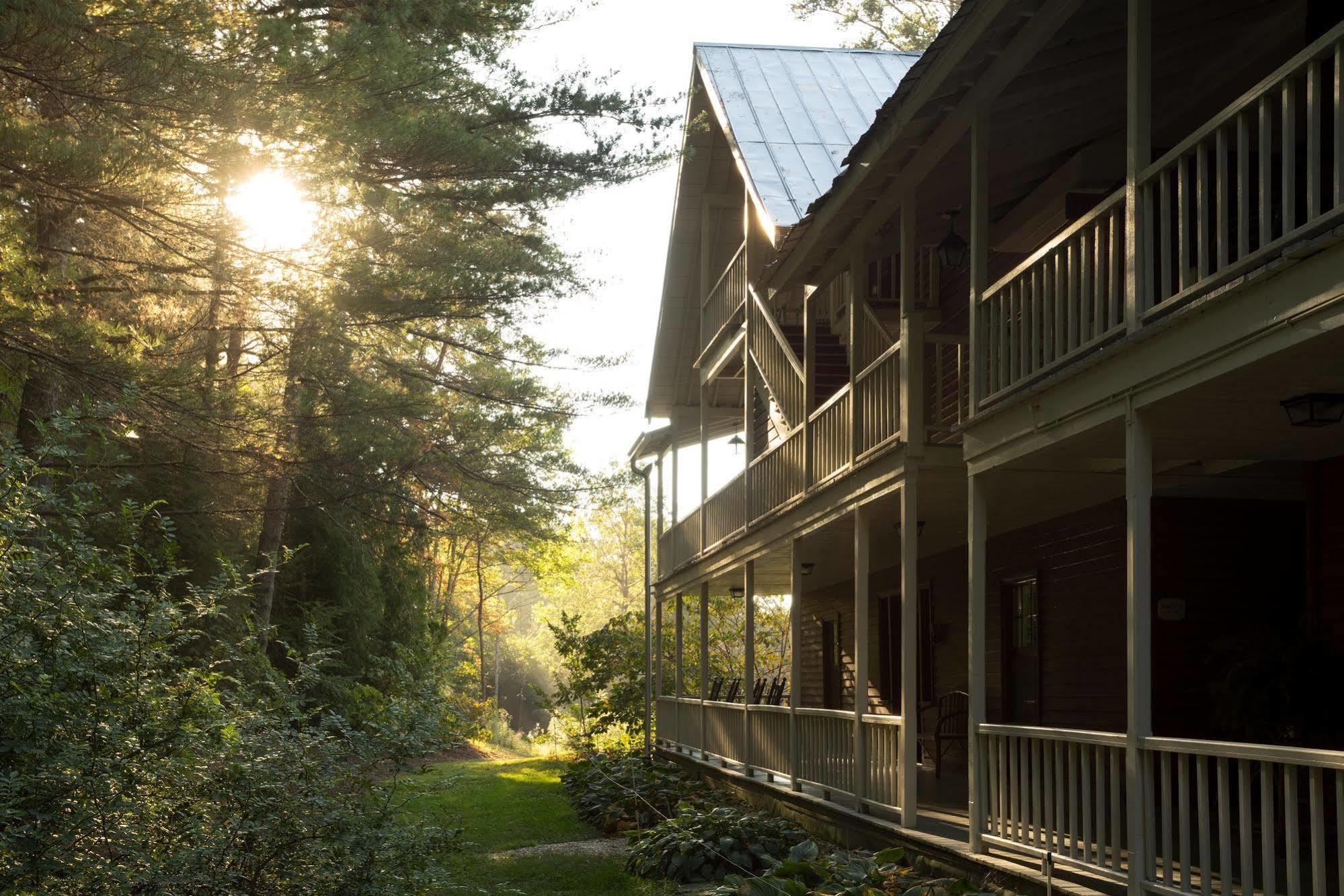 Glen-Ella Springs Hotel & Restaurant Clarkesville Eksteriør billede